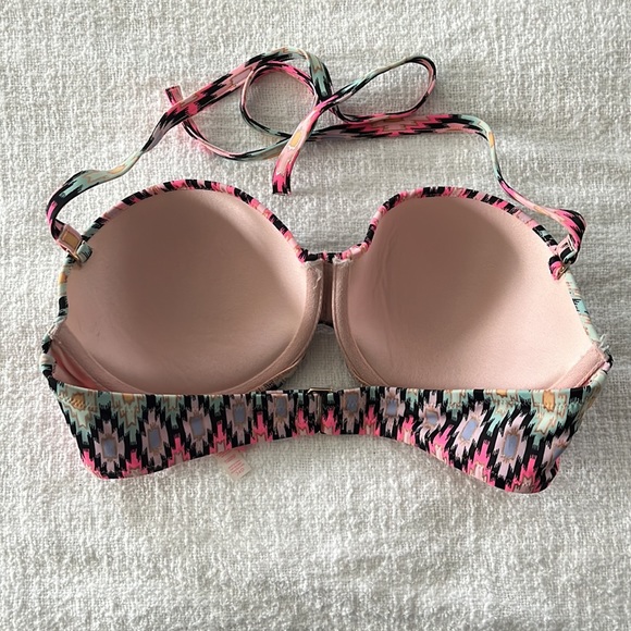 Victoria’s Secret Strapless Bathing Suit Top with Removable Straps Size 34D - Picture 2 of 3